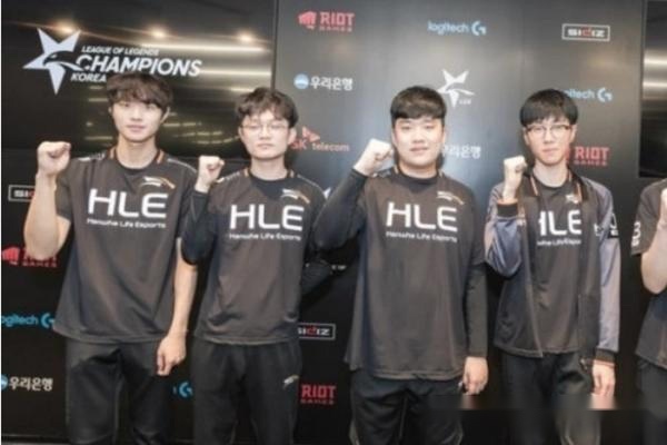 更是期待在 更是期待在