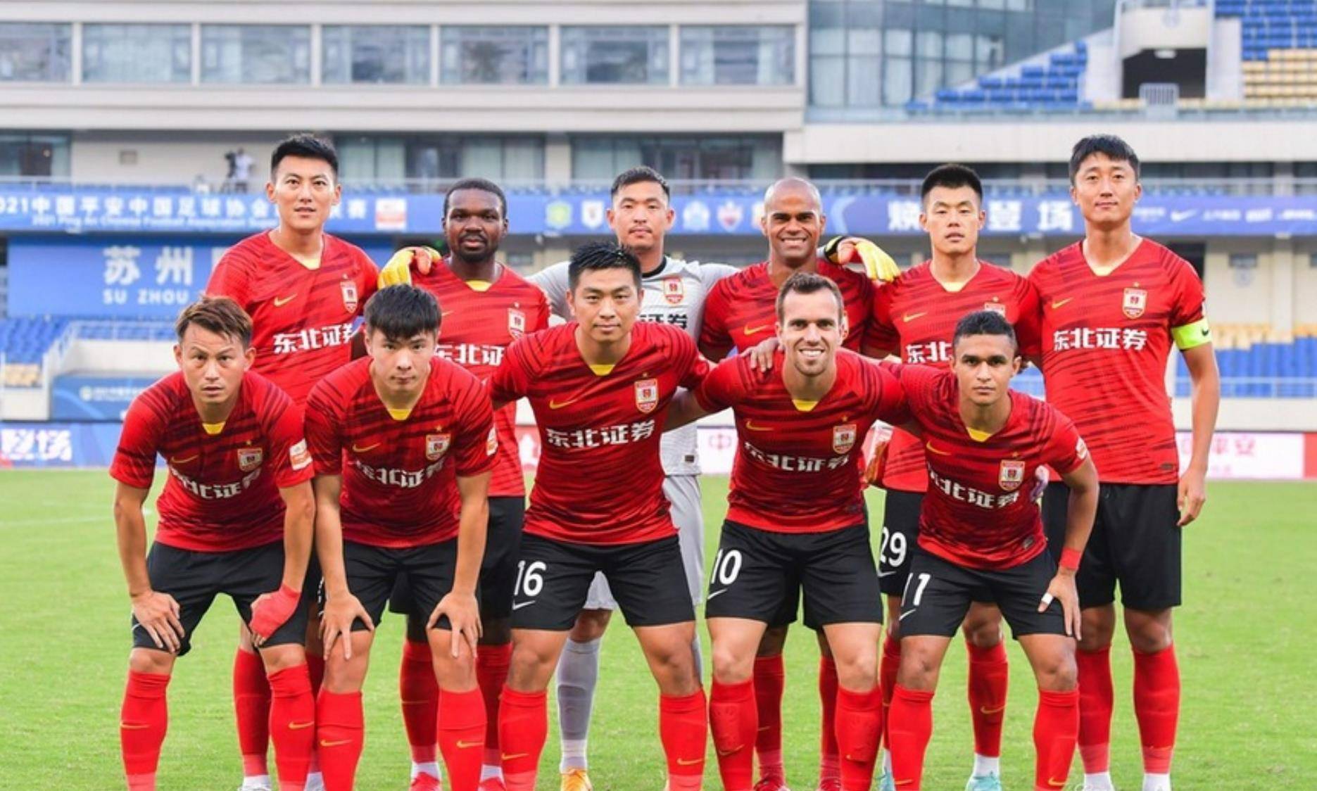 向下季的
